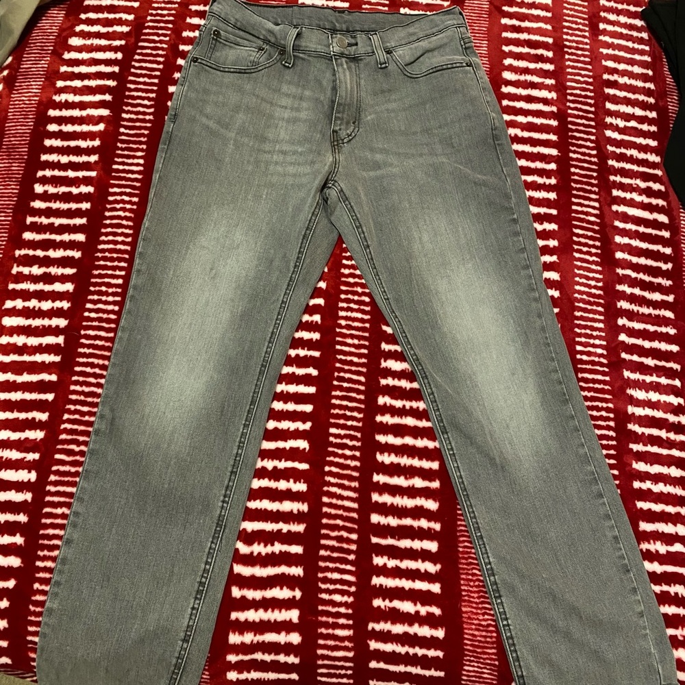 Men’s Levi’s Jeans.